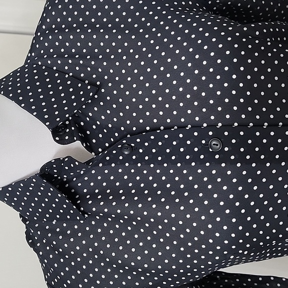 apostrophe size 4 Navy Blue White Polkadot LS Blouse - Picture 2 of 11